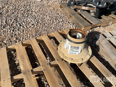 Navistar 3792595C91 Vehicular Wheel Hub