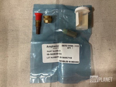 (177) Amphenol PC06CE-8-4S Electrical Connector Plugs