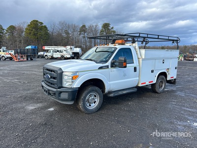 2015 Ford F-350 XL 4x4 Camion utilitaire