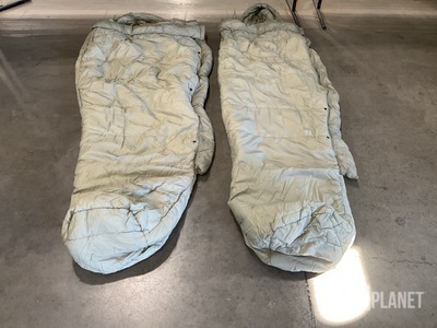 (47) Sleeping Bags