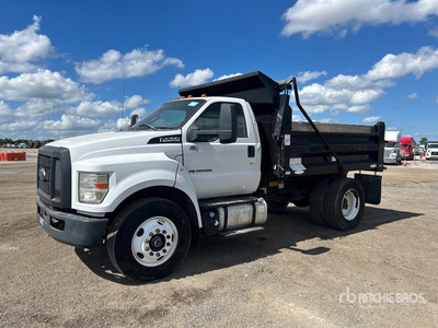 2017 Ford F-750 4x2 S/A Dump Truck