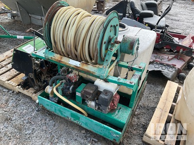 Lesco E1526-17-18 Slide in, (truck bed) Liquid 肥料用アプリケーター