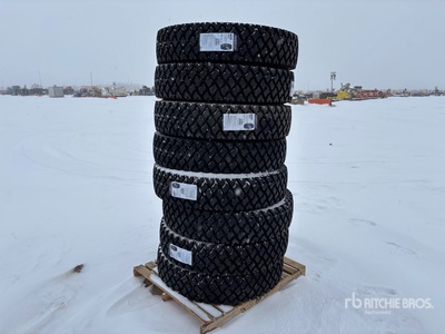 Quantity of (8) ARISUN 11R24.5 Opony