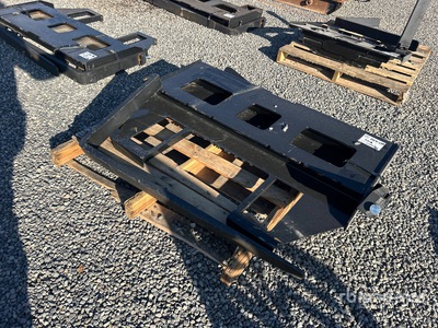 2025 Kit Containers QT-45-FF-42 42 in Horquillas para minicargadora (Unused)