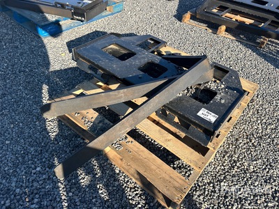 2025 Kit Containers QT-45-FF-42 42 in Horquillas para minicargadora (Unused)