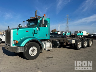 2014 Peterbilt 365 8x6 Cab and Chassis