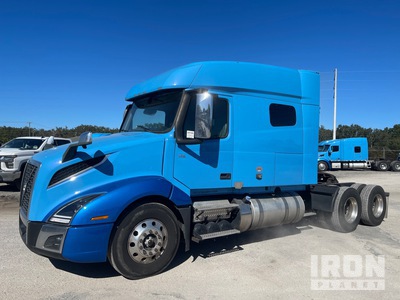 2020 Volvo VNL740 6x4 Tracteur routier couchette