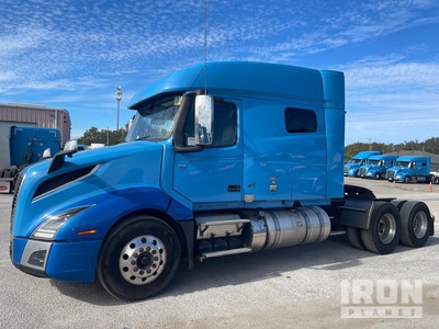 2020 Volvo VNL740 6x4 トラックトラクター（T/A）