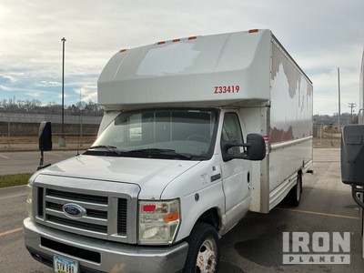 2008 Ford E-350 فان نقل