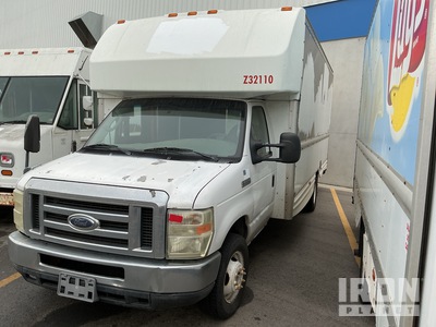 2008 Ford E-350 فان نقل