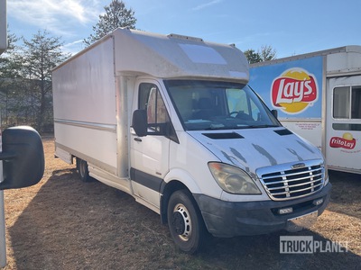 2009 Freightliner Sprinter 4x2 Cargo Van
