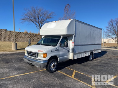 2007 Ford E-350 فان نقل