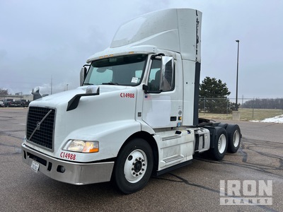 2017 Volvo VNM 6x4 T/A Day Cab Truck Tractor