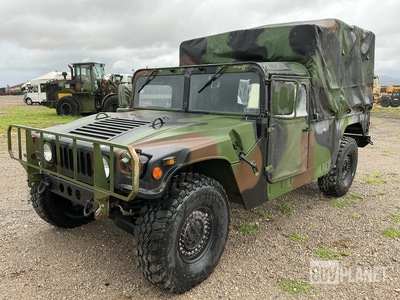 2007 AM General M1097R1 HMMWV 2 Door Soft Top w/Truck Body