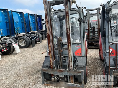 2015 Linde H30 5525 lb Cushion Tire Forklift