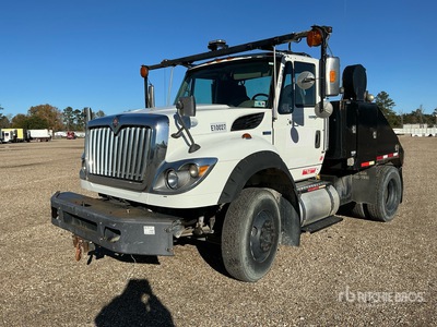 2011 International 7600 4x2 Tracteur de mobilhome