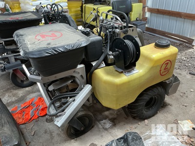 60 gallon sprayer S/A Ride-On Hydraulic Z Spray, Z Plug