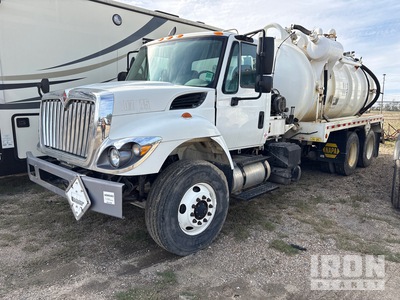 2010 Presvac on 2011 International Work Star 7400 6x4 バキュームトラック