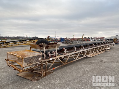 2023 Woolley 36X24DTX60 35 in x 62 ft Portable Radial Stacking Radial Stacker Conveyor