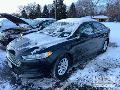 2015 Ford FUSION Automobile