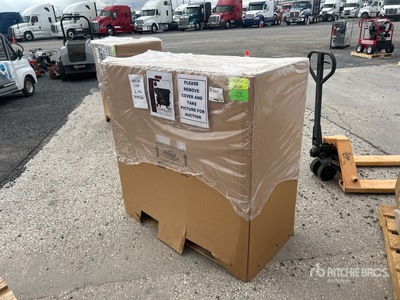 PowerTrain PT-14G30TRKE-V2 18.5 cfm 30 gal Luftkompressor (Unused)