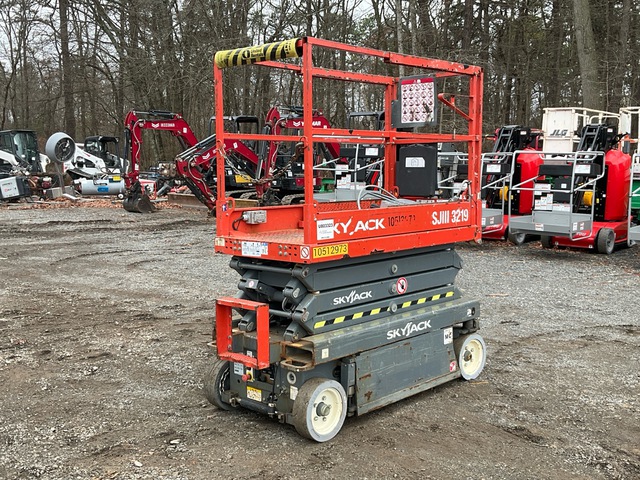 2016 Skyjack SJIII 3219 Electric Scissor Lift