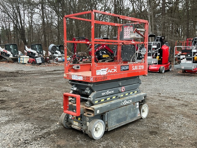 2016 Skyjack SJIII 3219 Electric Scissor Lift