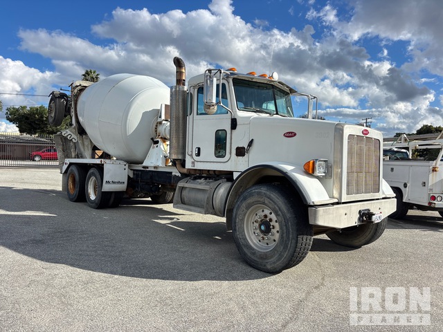 CAMIóN REVOLVEDOR 2011 PETERBILT MCNEILUS 11 CYD