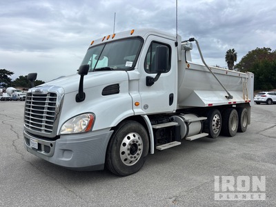 2025 Freightliner Cascadia 113 8x4 Tri/A Dump Truck