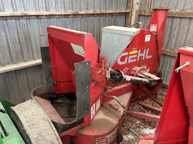 Gehl 1580 Silage Blower