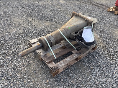 Quantity of Rental Equipment Divers Autres