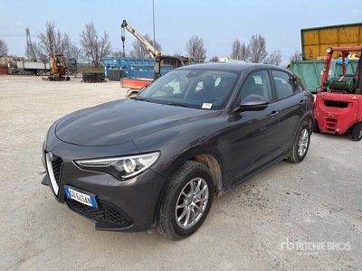 2020 Alfa Romeo Stelvio  سيارة رياضية متعددة الاستخدامات (Inoperable)