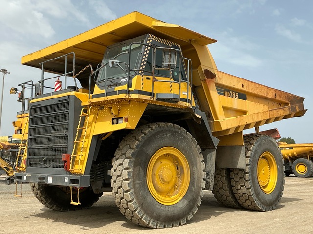 2009 Komatsu HD785-7 Haul Truck 2009 Komatsu HD785-7 Haul Truck