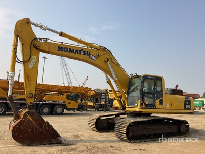 2019 Komatsu PC300-8M0 Pelle Hydraulique sur Chenilles