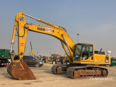 2022 Komatsu PC300-8M0 Pelle Hydraulique sur Chenilles