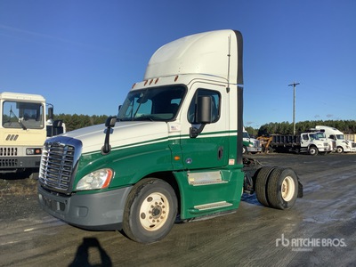 2017 Freightliner Cascadia 125 4x2 S/A Dagcabine Trekker