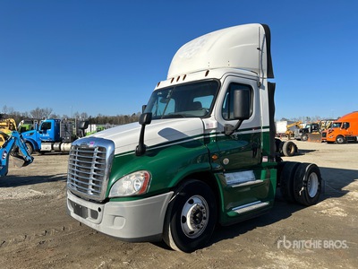 2017 Freightliner Cascadia 125 4x2 تراكتور شاحنة (أحادي المحور)