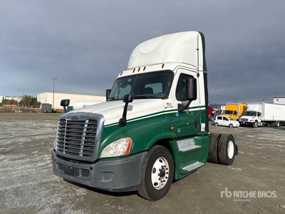 2017 Freightliner Cascadia 125 4x2 S/A Day Cab Truck Tractor