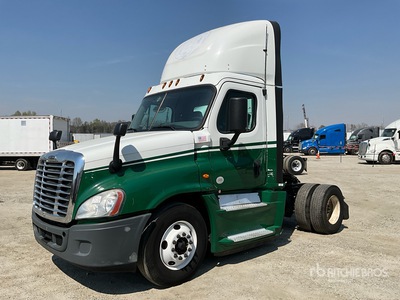 2017 Freightliner Cascadia 125 4x2 S/A Day Cab Truck Tractor