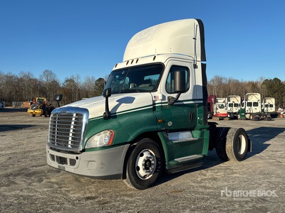 2017 Freightliner Cascadia 125 4x2 S/A Day Cab Truck Tractor