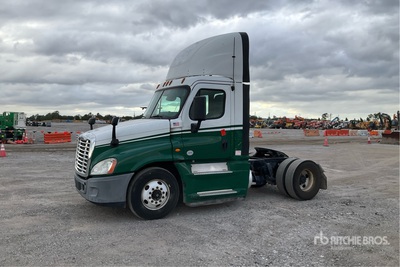 2016 Freightliner Cascadia 125 4x2 Tracteur Routier