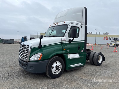 2018 Freightliner Cascadia 125 4x2 S/A Day Cab Truck Tractor