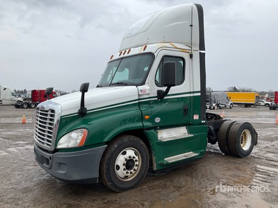 2017 Freightliner Cascadia 125 S/A Day Cab Truck Tractor