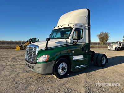 2017 Freightliner Cascadia 125 4x2 S/A Day Cab Truck Tractor