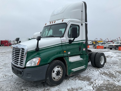 2017 Freightliner Cascadia 125 4x2 S/A Day Cab Truck Tractor
