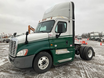 2017 Freightliner Cascadia 125 4x2 S/A Dagcabine Trekker