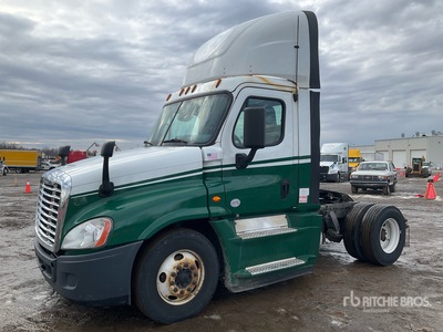 2017 Freightliner Cascadia 125 4x2 S/A Day Cab Truck Tractor