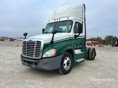 2017 Freightliner Cascadia 125 4x2 S/A Dagcabine Trekker