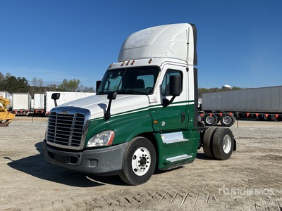 2017 Freightliner Cascadia 125 4x2 تراكتور شاحنة (أحادي المحور)