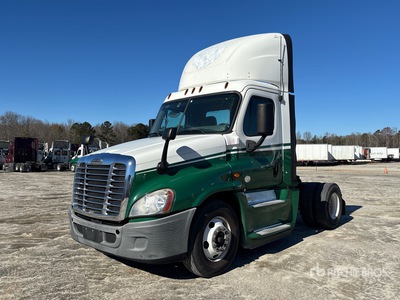 2017 Freightliner Cascadia 125 4x2 S/A Day Cab Truck Tractor
